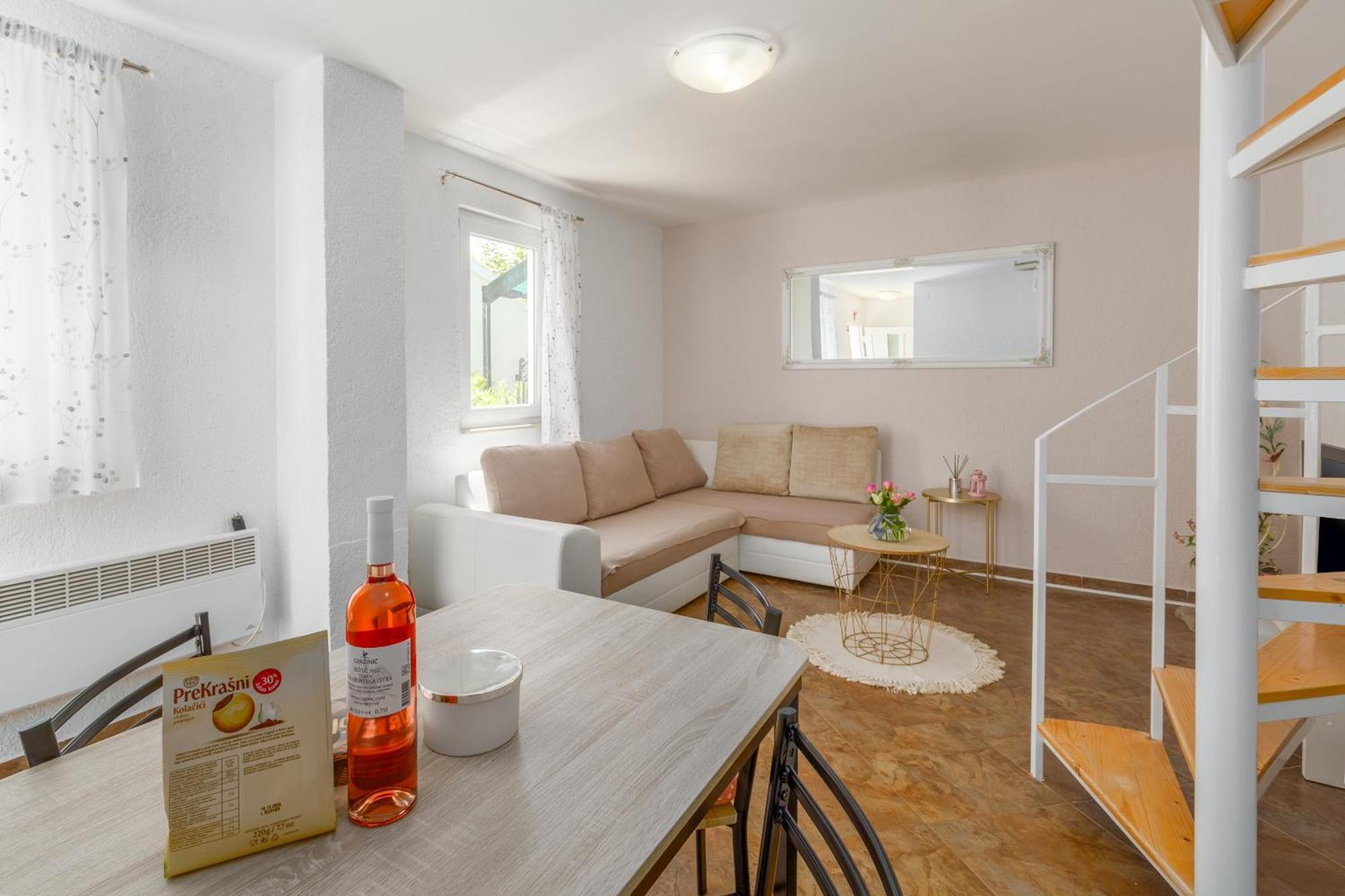 Apartment Leni Near Beach Poreč Exteriér fotografie